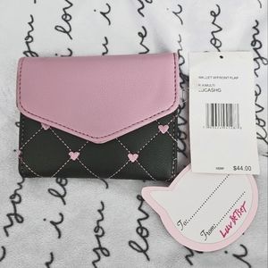 Small Betsey Johnson wallet